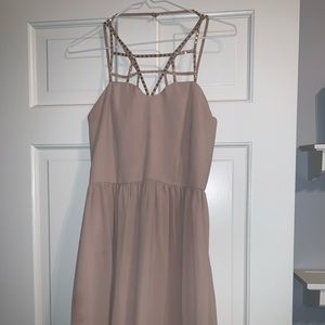 Beige dress. Fits size 3/4. Worn once.